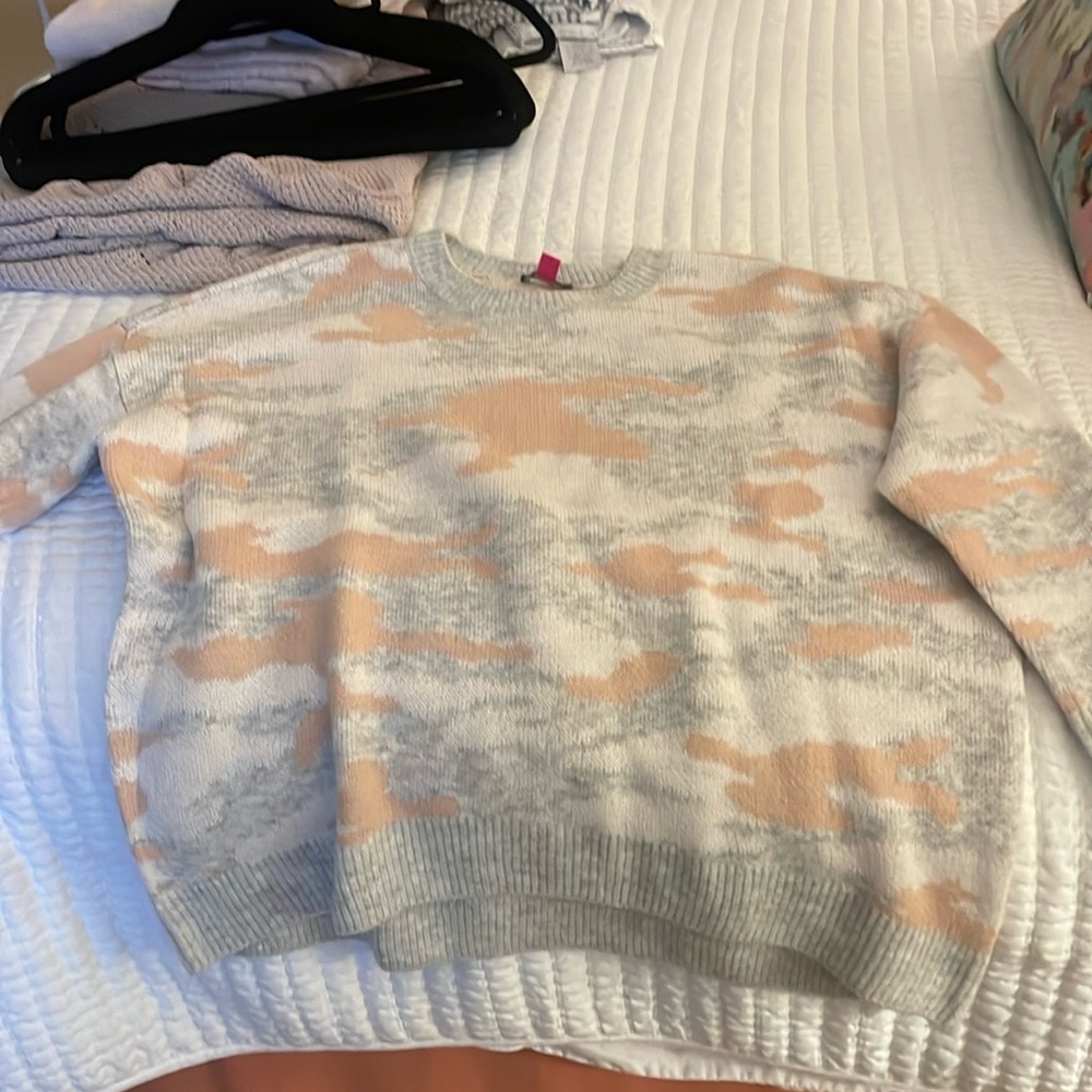 vince camuto sweater